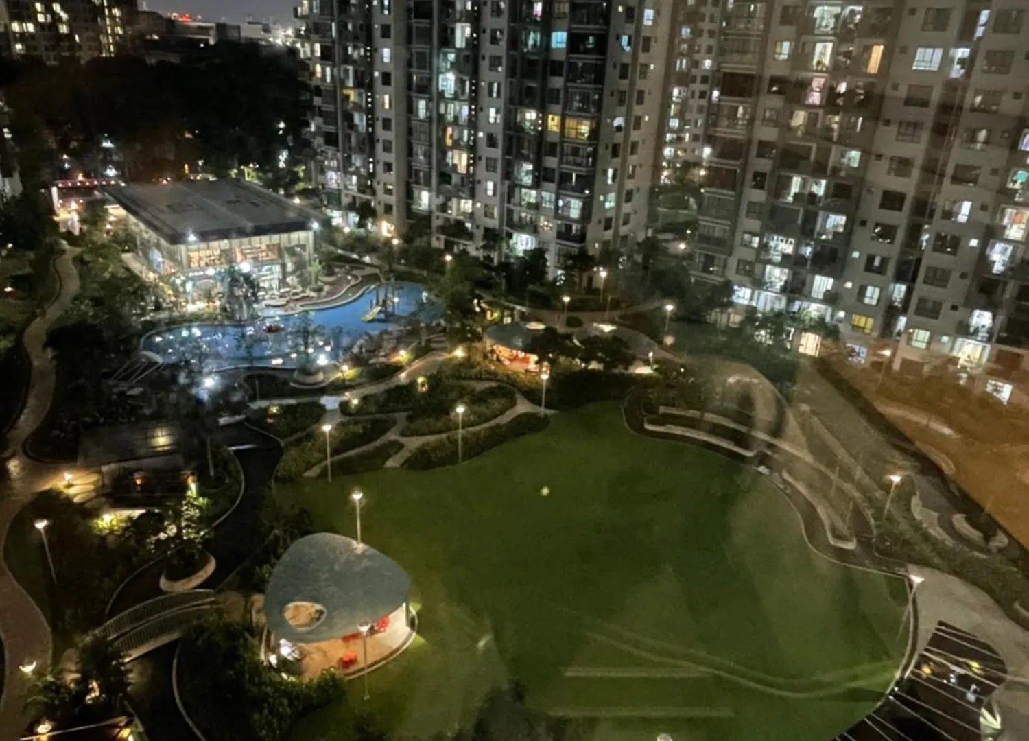 Can Ho Emerald Precinct Celadon City Ho Či Minovo Město Apartmán